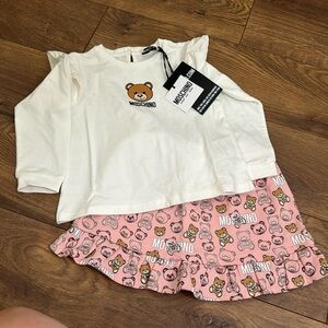 NWT Moschino Baby set size 2